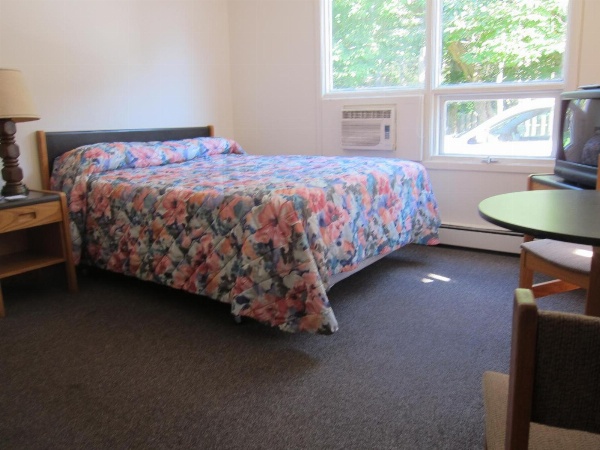 Shine Motel image 25